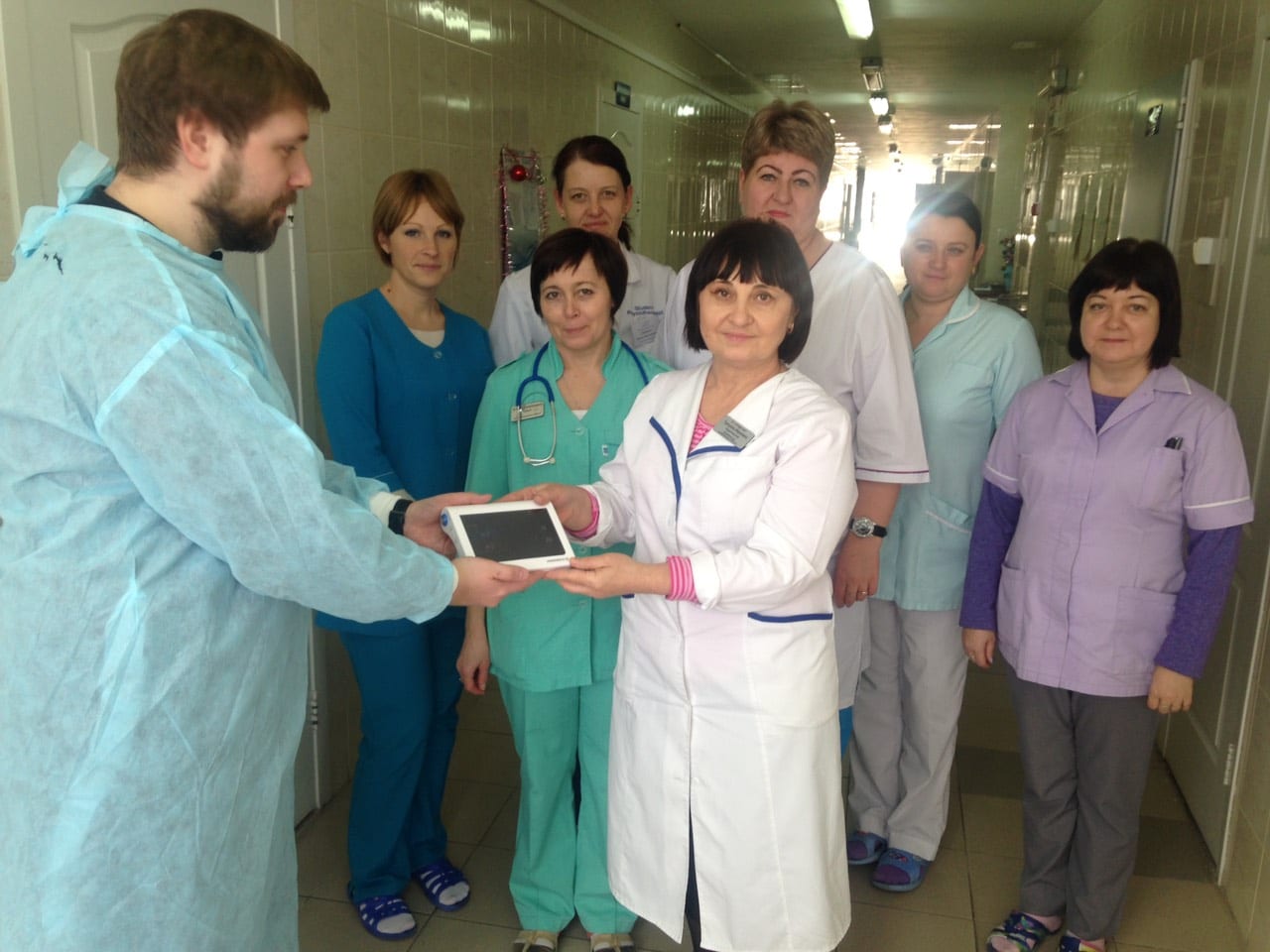 Новий портативний прилад для дослідження слуху новонароджених детская больница запорожье КНП «Міська дитяча лікарня №5» ЗМР – це єдина у місті Запоріжжі багатопрофільна дитяча лікарня, де сконцентровано всі види надання спеціалізованої медичної допомоги дитячому населенню: стаціонарної, консультативної амбулаторно-поліклінічної та виїзної для інтенсивної терапії новонародженим.