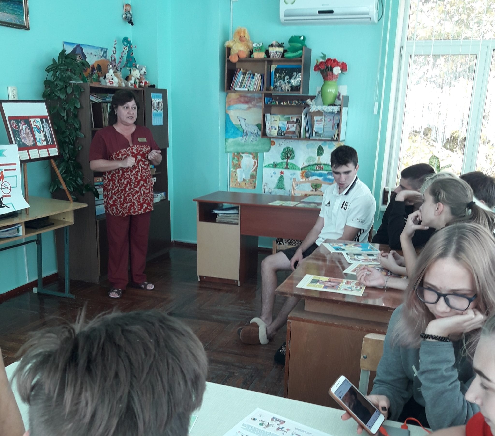 Заняття до Всесвітнього дня серця детская больница запорожье КНП «Міська дитяча лікарня №5» ЗМР – це єдина у місті Запоріжжі багатопрофільна дитяча лікарня, де сконцентровано всі види надання спеціалізованої медичної допомоги дитячому населенню: стаціонарної, консультативної амбулаторно-поліклінічної та виїзної для інтенсивної терапії новонародженим.