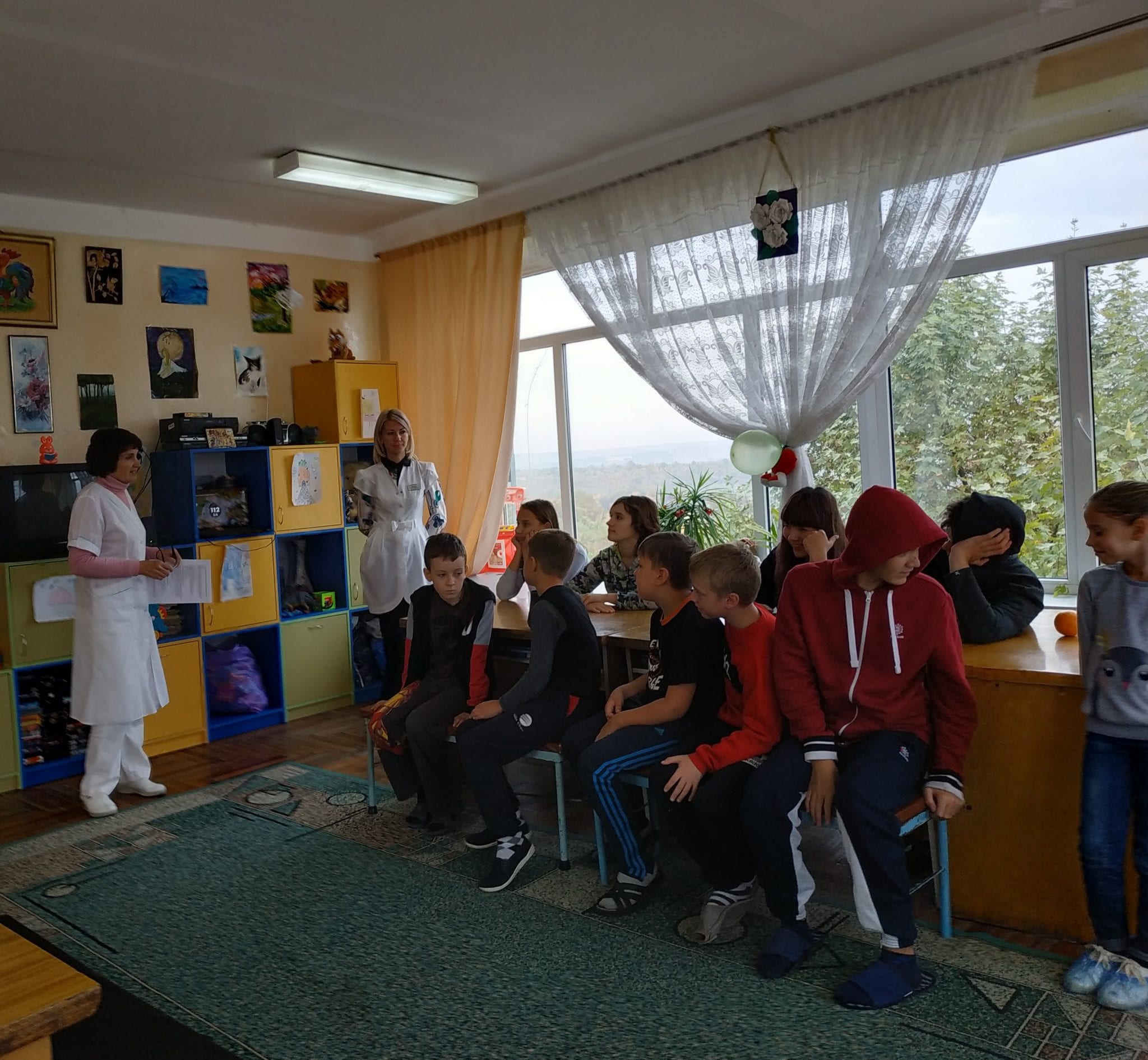 Свято Покрови Пресвятої Богородиці, День Українського козацтва, Дня Захисника України та Дня міста Запоріжжя детская больница запорожье КНП «Міська дитяча лікарня №5» ЗМР – це єдина у місті Запоріжжі багатопрофільна дитяча лікарня, де сконцентровано всі види надання спеціалізованої медичної допомоги дитячому населенню: стаціонарної, консультативної амбулаторно-поліклінічної та виїзної для інтенсивної терапії новонародженим.