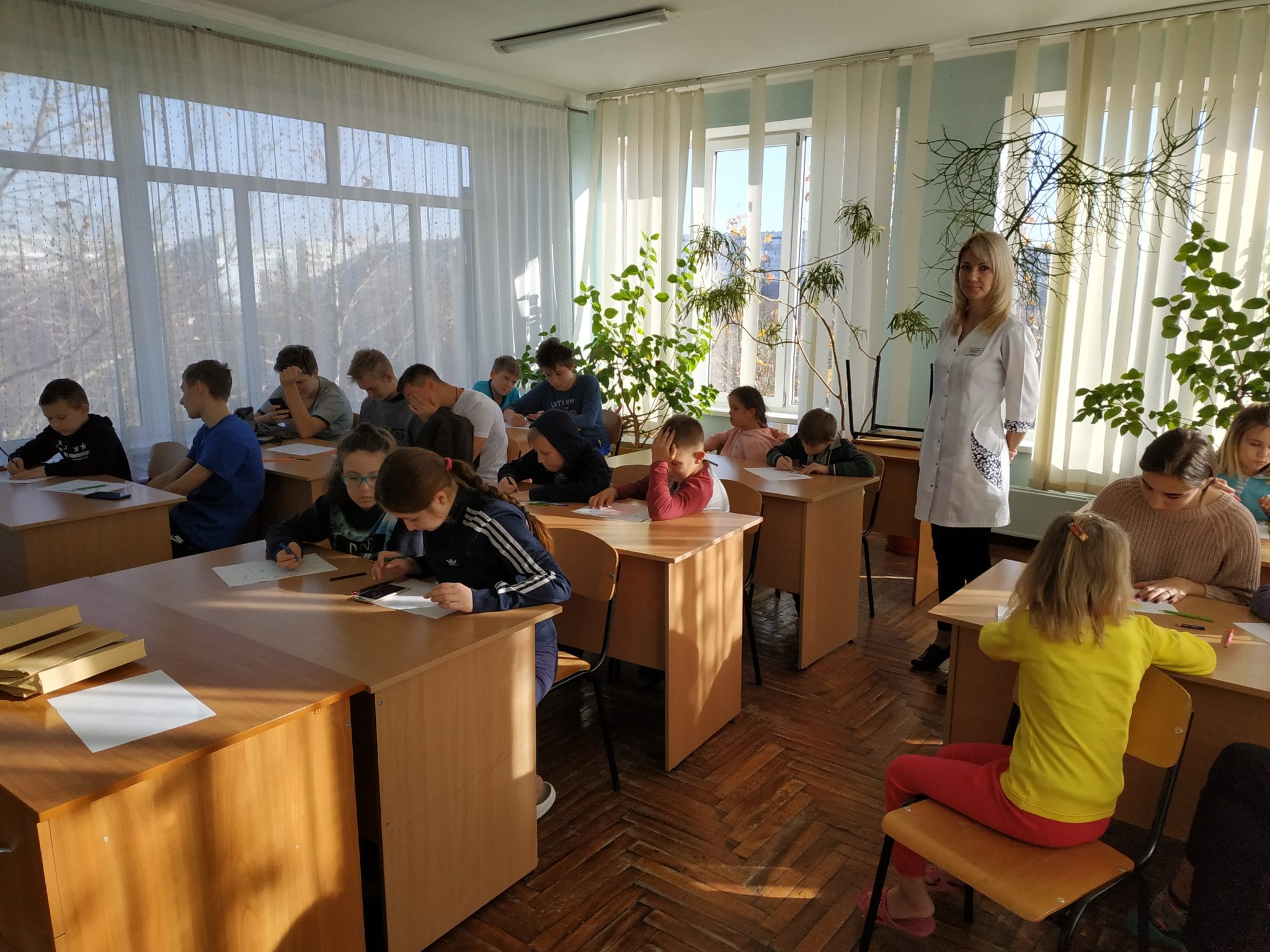 Скажи шкідливим звичкам - НІ! детская больница запорожье КНП «Міська дитяча лікарня №5» ЗМР – це єдина у місті Запоріжжі багатопрофільна дитяча лікарня, де сконцентровано всі види надання спеціалізованої медичної допомоги дитячому населенню: стаціонарної, консультативної амбулаторно-поліклінічної та виїзної для інтенсивної терапії новонародженим.