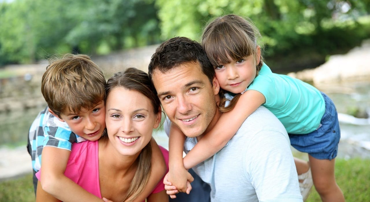 Важлива інформація для батьків. Як сформувати довіру дитини? детская больница запорожье КНП «Міська дитяча лікарня №5» ЗМР – це єдина у місті Запоріжжі багатопрофільна дитяча лікарня, де сконцентровано всі види надання спеціалізованої медичної допомоги дитячому населенню: стаціонарної, консультативної амбулаторно-поліклінічної та виїзної для інтенсивної терапії новонародженим.