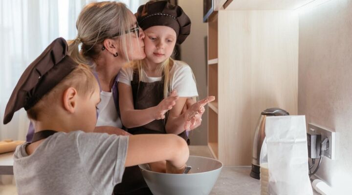 Йод: навіщо він організму і де його взяти детская больница запорожье КНП «Міська дитяча лікарня №5» ЗМР – це єдина у місті Запоріжжі багатопрофільна дитяча лікарня, де сконцентровано всі види надання спеціалізованої медичної допомоги дитячому населенню: стаціонарної, консультативної амбулаторно-поліклінічної та виїзної для інтенсивної терапії новонародженим.