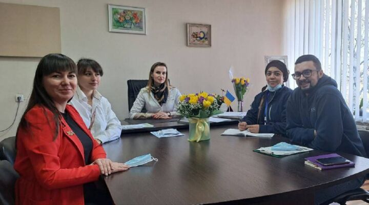 Продовження співпраці з міжнародними партнерами та друзями детская больница запорожье КНП «Міська дитяча лікарня №5» ЗМР – це єдина у місті Запоріжжі багатопрофільна дитяча лікарня, де сконцентровано всі види надання спеціалізованої медичної допомоги дитячому населенню: стаціонарної, консультативної амбулаторно-поліклінічної та виїзної для інтенсивної терапії новонародженим.