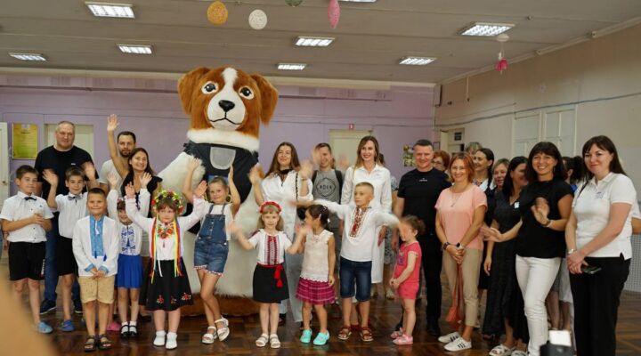 «Безпечний дитячий простір у небезпечний час» детская больница запорожье КНП «Міська дитяча лікарня №5» ЗМР – це єдина у місті Запоріжжі багатопрофільна дитяча лікарня, де сконцентровано всі види надання спеціалізованої медичної допомоги дитячому населенню: стаціонарної, консультативної амбулаторно-поліклінічної та виїзної для інтенсивної терапії новонародженим.