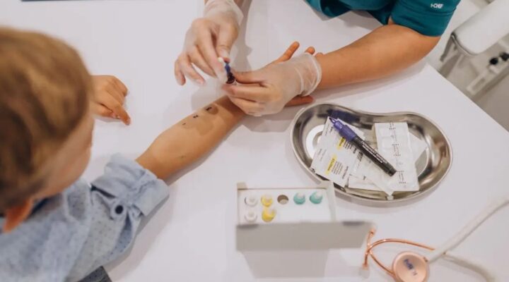 Що таке прик-тести детская больница запорожье КНП «Міська дитяча лікарня №5» ЗМР – це єдина у місті Запоріжжі багатопрофільна дитяча лікарня, де сконцентровано всі види надання спеціалізованої медичної допомоги дитячому населенню: стаціонарної, консультативної амбулаторно-поліклінічної та виїзної для інтенсивної терапії новонародженим.