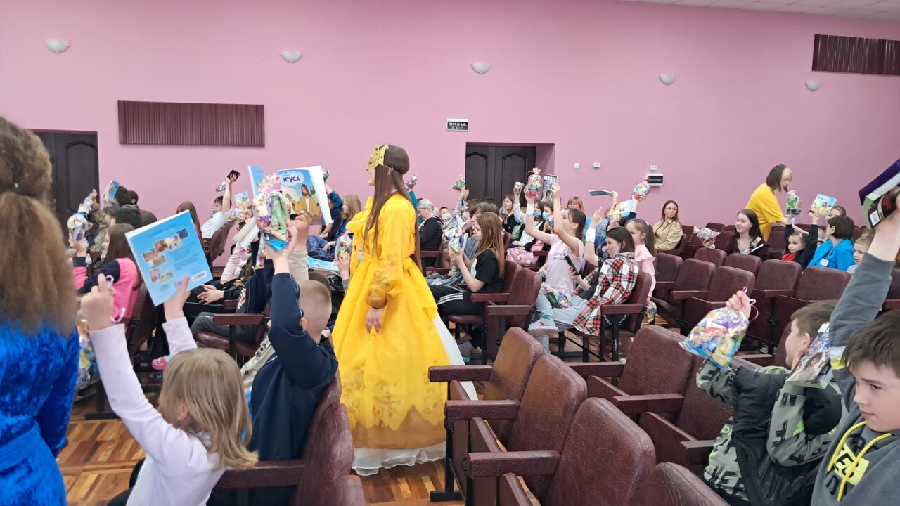 Позитивні емоції для малечі детская больница запорожье КНП «Міська дитяча лікарня №5» ЗМР – це єдина у місті Запоріжжі багатопрофільна дитяча лікарня, де сконцентровано всі види надання спеціалізованої медичної допомоги дитячому населенню: стаціонарної, консультативної амбулаторно-поліклінічної та виїзної для інтенсивної терапії новонародженим.