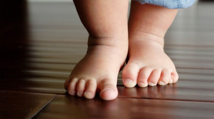 Деформація стоп: що потрібно знати? детская больница запорожье КНП «Міська дитяча лікарня №5» ЗМР – це єдина у місті Запоріжжі багатопрофільна дитяча лікарня, де сконцентровано всі види надання спеціалізованої медичної допомоги дитячому населенню: стаціонарної, консультативної амбулаторно-поліклінічної та виїзної для інтенсивної терапії новонародженим.