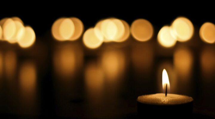 "Посвіт пам'яті": ті, хто боровся до останнього подиху детская больница запорожье КНП «Міська дитяча лікарня №5» ЗМР – це єдина у місті Запоріжжі багатопрофільна дитяча лікарня, де сконцентровано всі види надання спеціалізованої медичної допомоги дитячому населенню: стаціонарної, консультативної амбулаторно-поліклінічної та виїзної для інтенсивної терапії новонародженим.