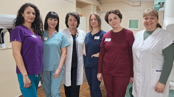 Рентгенологічне дослідження детская больница запорожье КНП «Міська дитяча лікарня №5» ЗМР – це єдина у місті Запоріжжі багатопрофільна дитяча лікарня, де сконцентровано всі види надання спеціалізованої медичної допомоги дитячому населенню: стаціонарної, консультативної амбулаторно-поліклінічної та виїзної для інтенсивної терапії новонародженим.